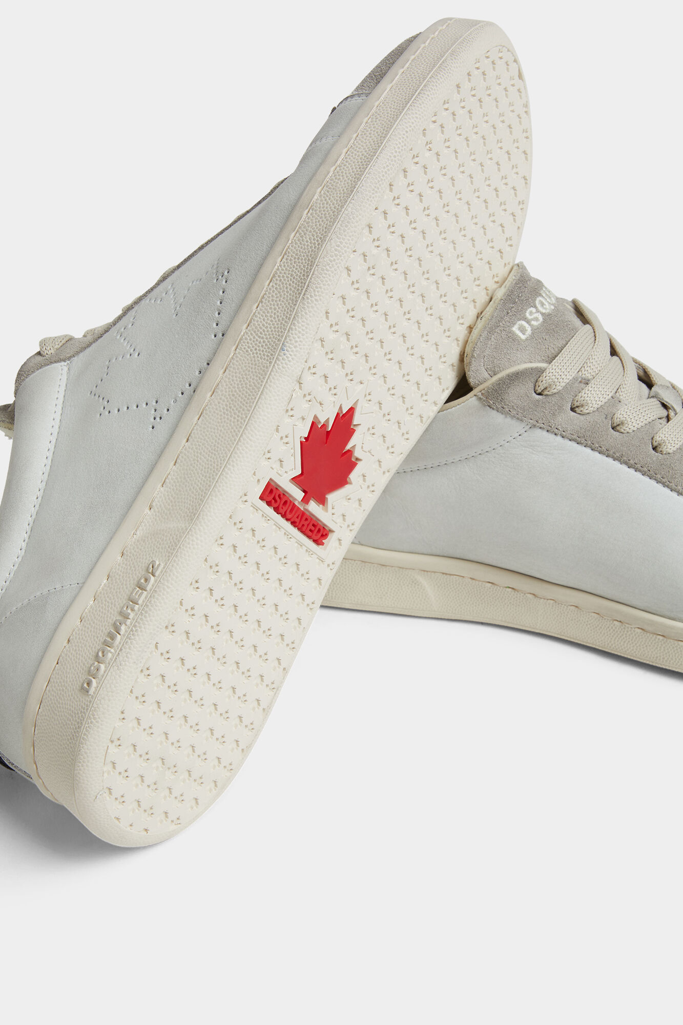 Dirty Maple Leaf Boxer Sneakers