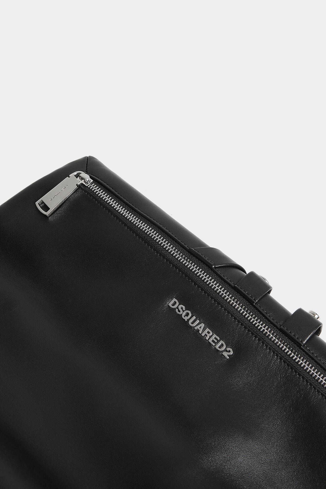 Allover Studs Clutch