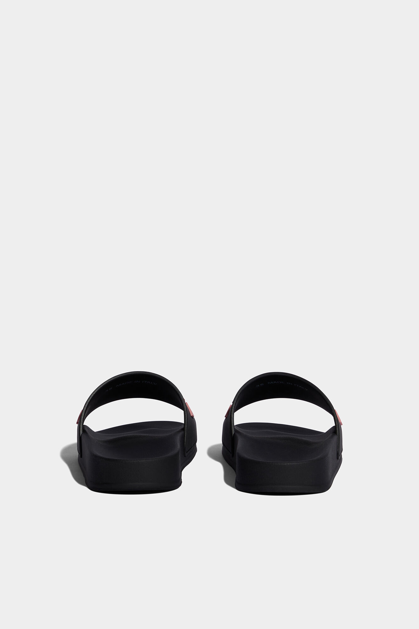 Dsquared2 Logo Slides