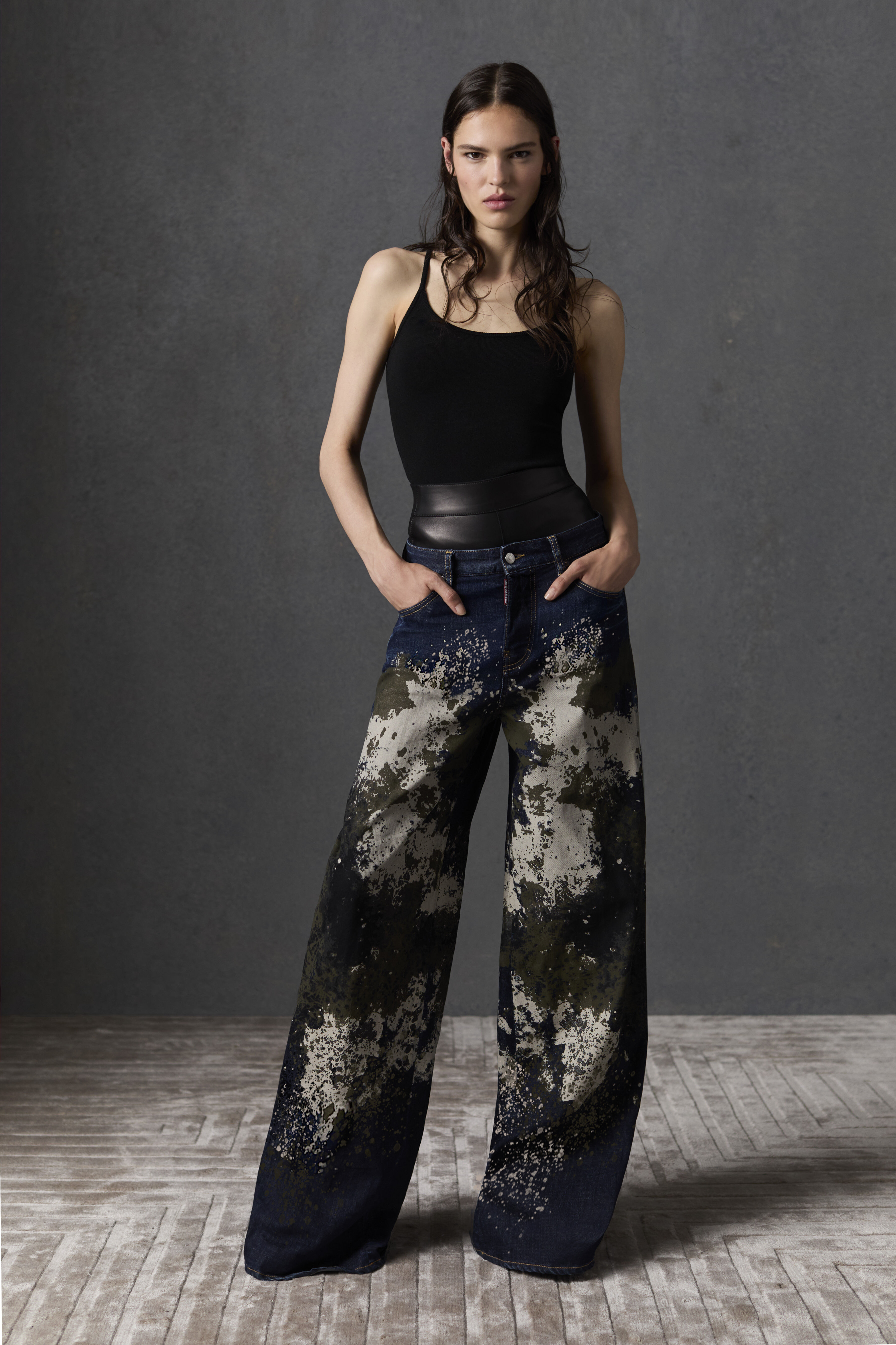 Dark Urban Camo Wash Traveller Jeans