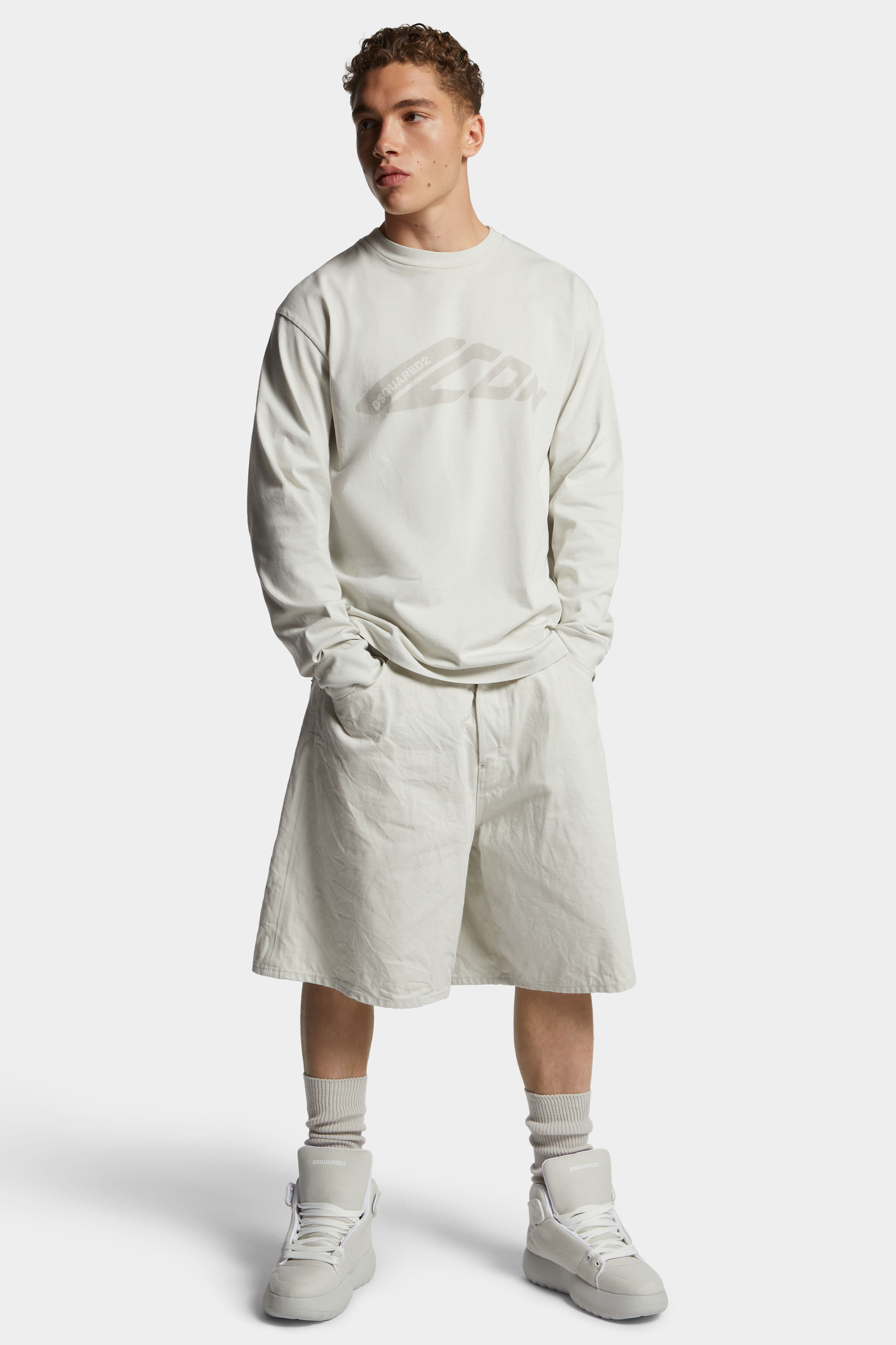 Icon New Generation Loose Fit Long-Sleeved T-Shirt