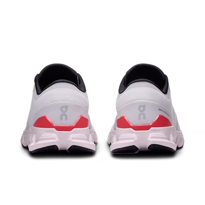 Women's Cloud X 4