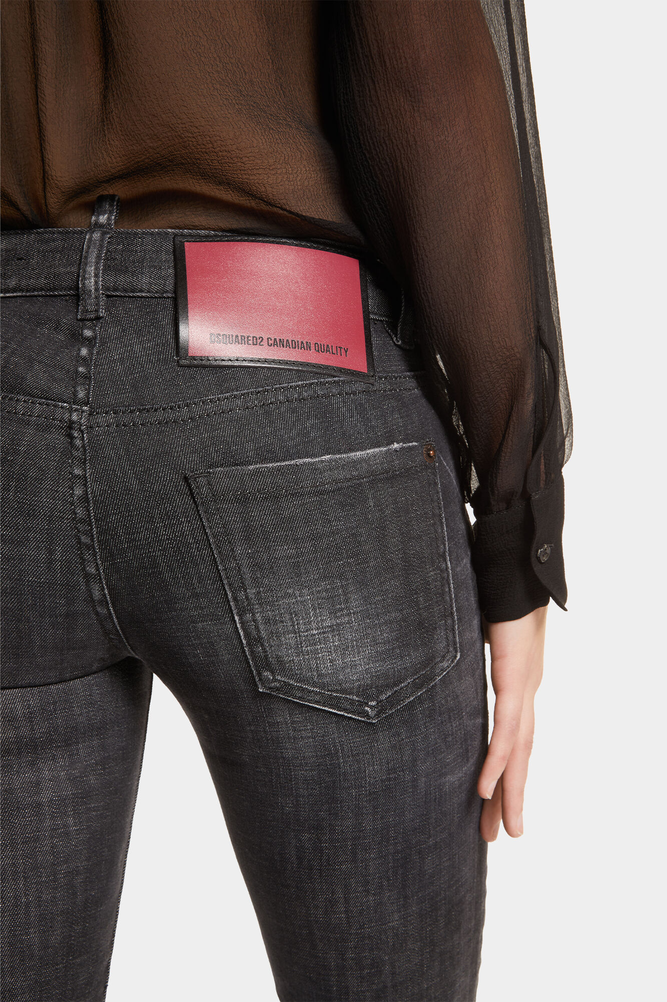 Black Easy Wash Medium Waist Jennifer Jeans