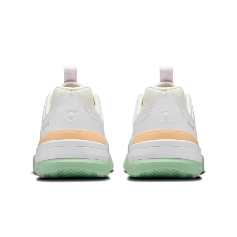 THE ROGER Clubhouse Pro Youth