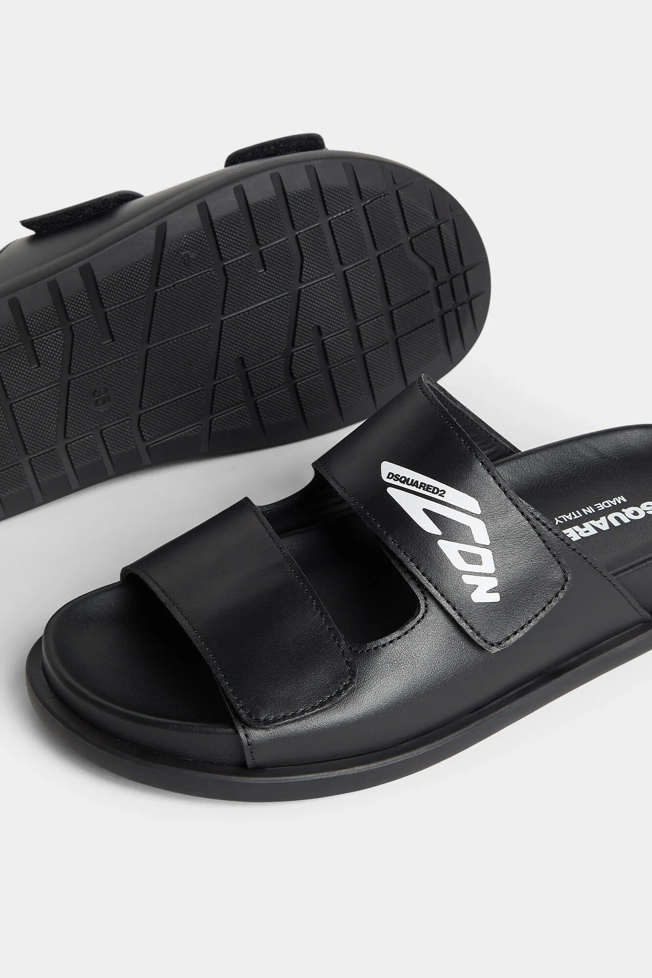 D2Kids Junior Icon Velcro Sandals