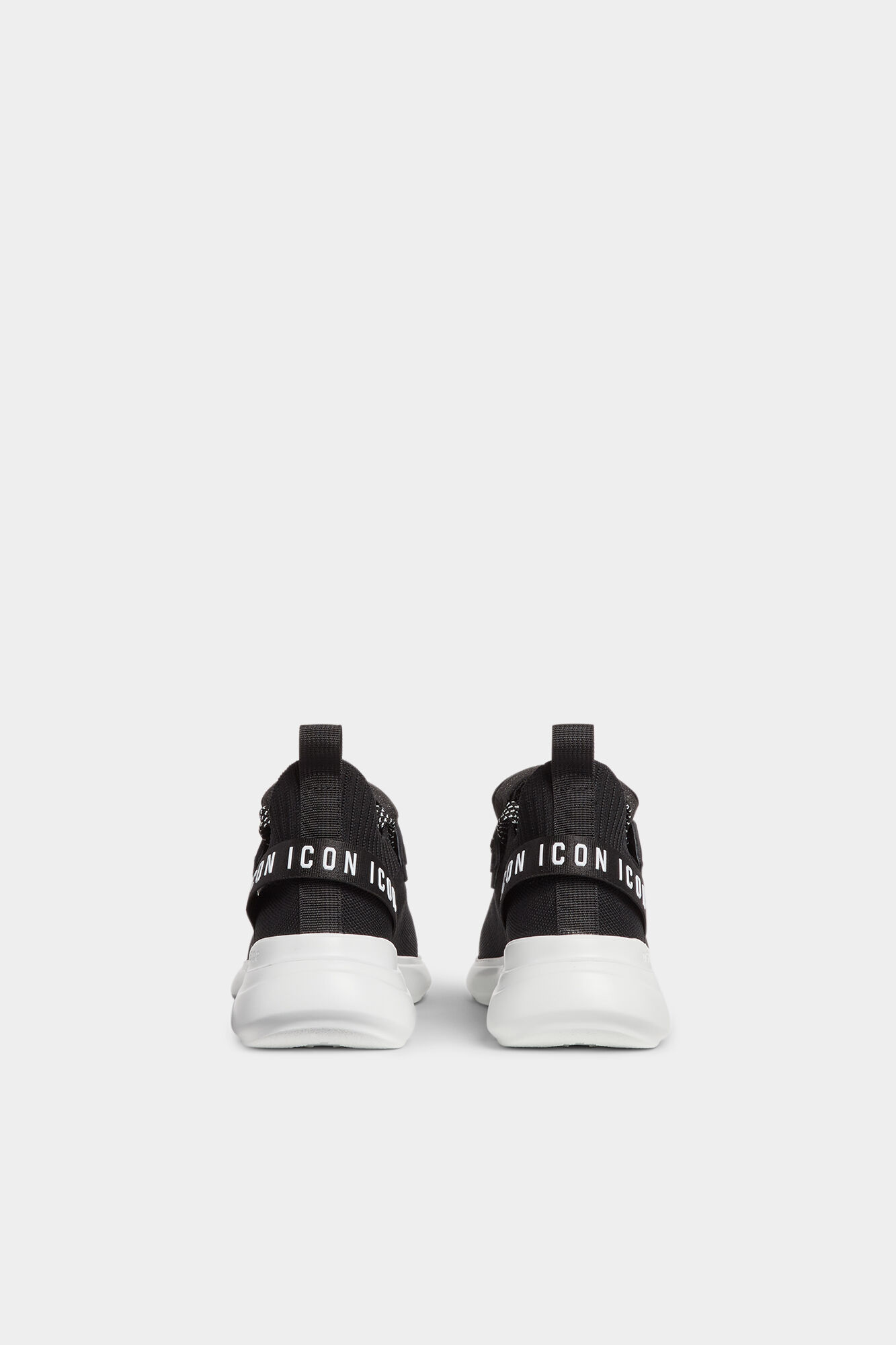 Icon Fly Low Top Sneakers