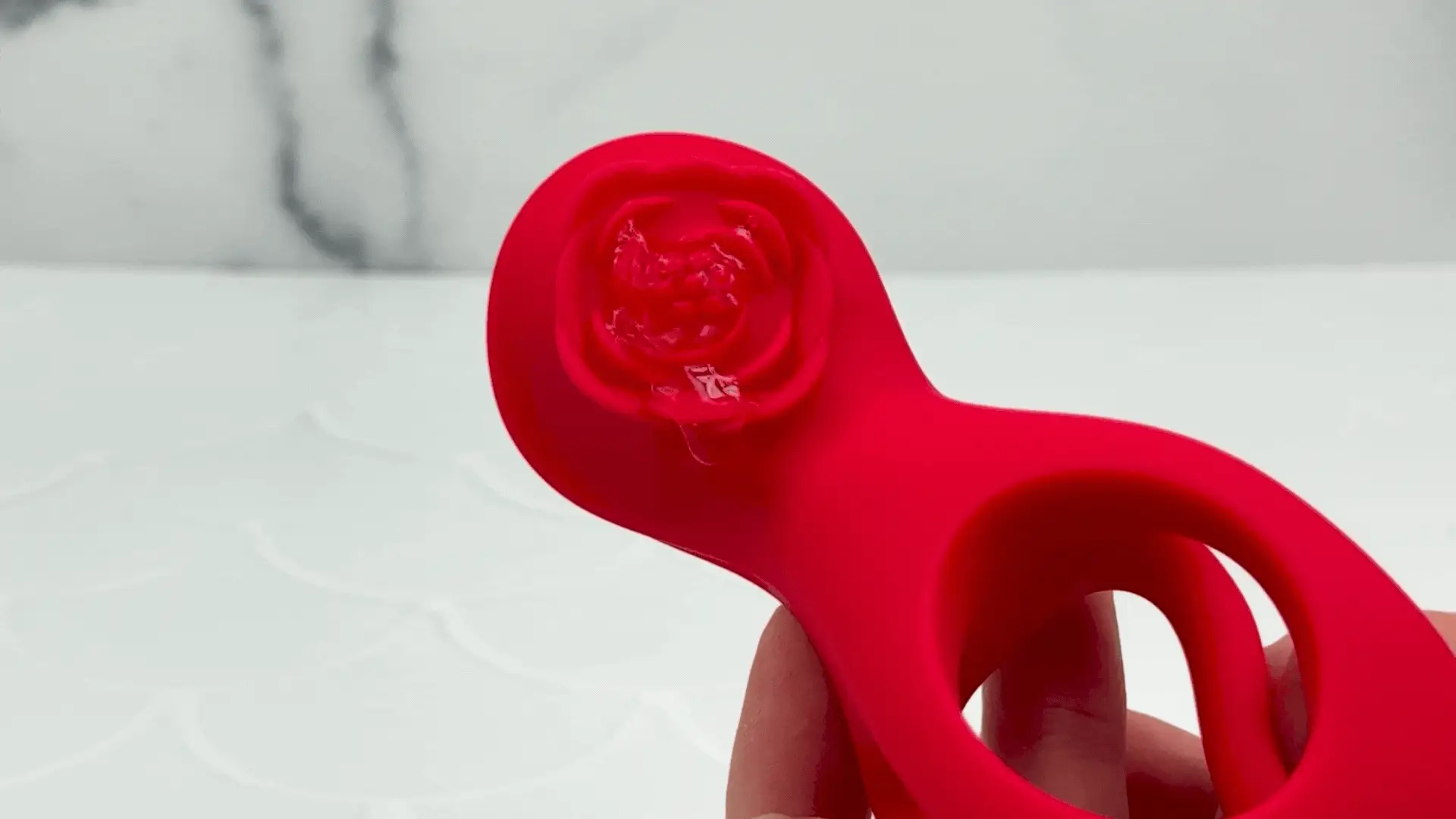 Lover's Rose Dual Cock-ring - Strong Vibrations in 2 Motors!