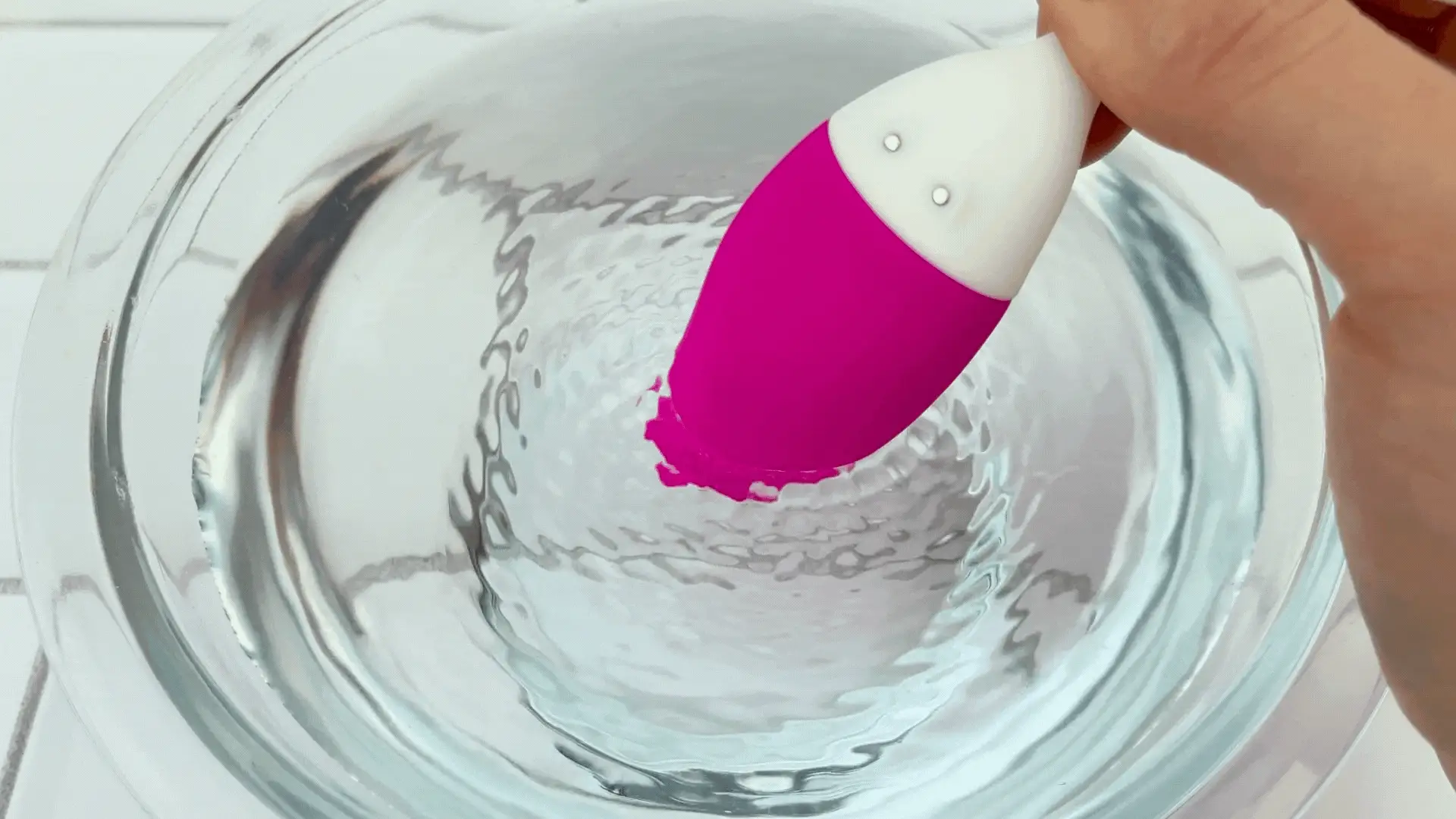 Essence Wireless Remote Control Bullet Vibrator