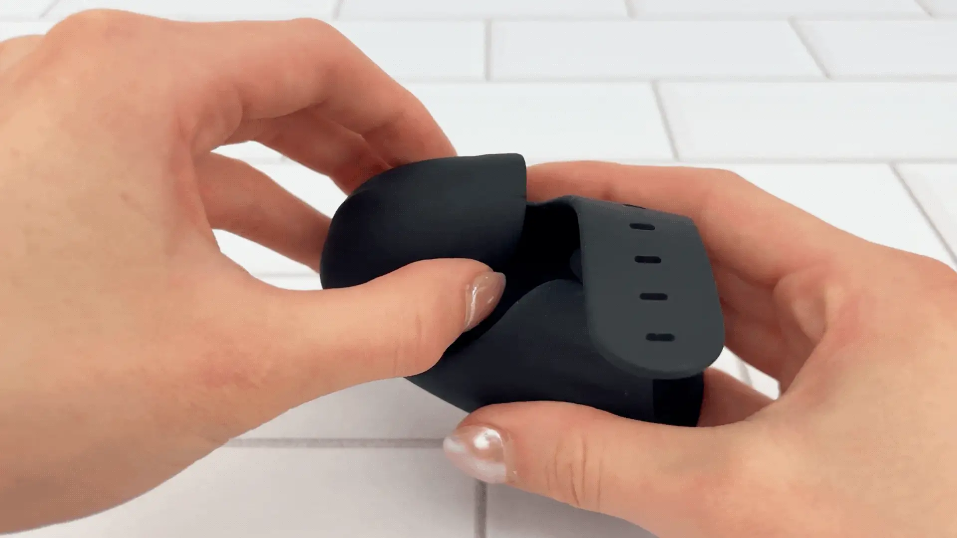 Wearable Hands-Free Vibrating Masturbator