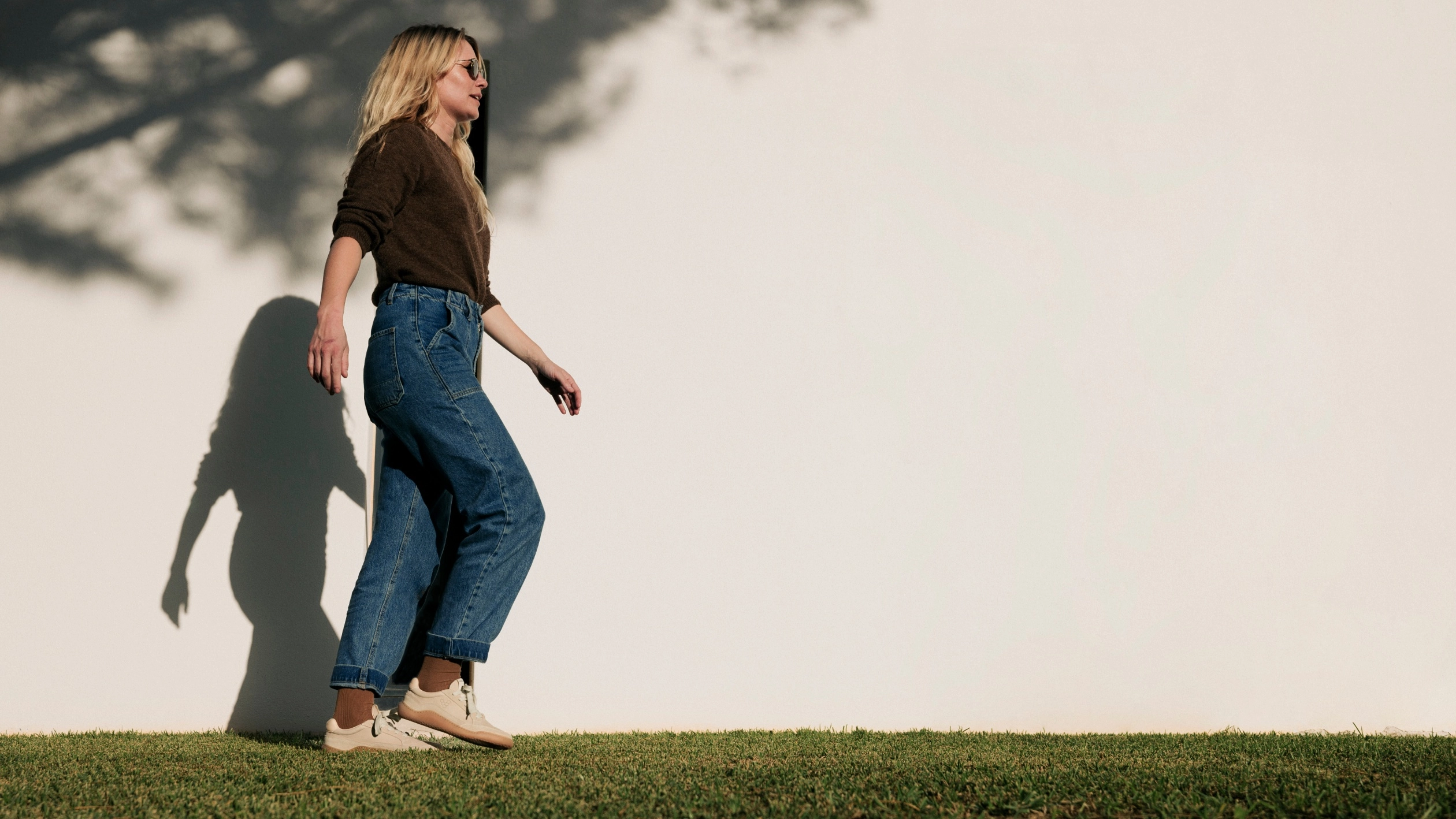 Gobi Sneaker Premium Leather Womens