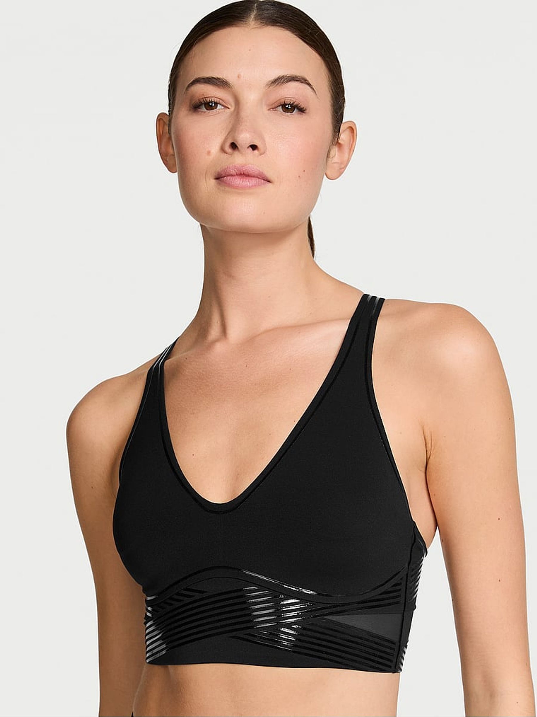 Black Elevate™ Contour Low Support Plunge Sports Bra
